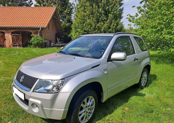 Suzuki Grand Vitara cena 22700 przebieg: 257000, rok produkcji 2006 z Gdańsk małe 22